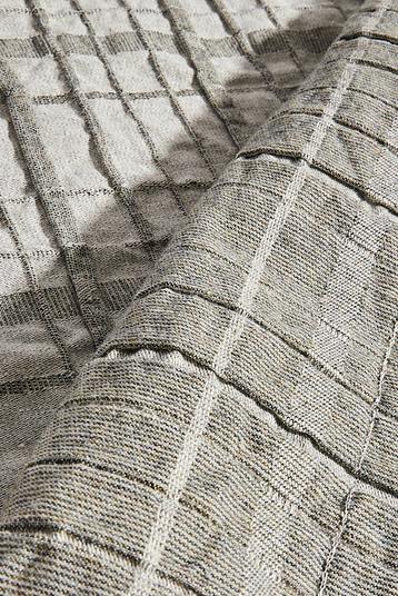JE1333 | yarn dyed, 3D pleated by weaving, Prince of Wales imitation, wool mix, warm touch