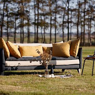Embrin linen sofa