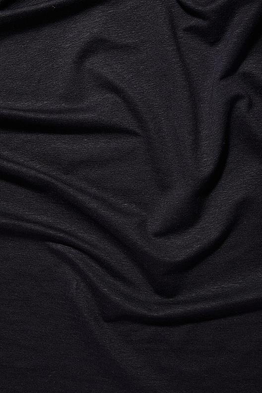 INON | fine jersey, firm strech, second skin, soft and sheathing 