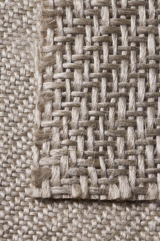 TWILL (COMPOSITE FABRICS) | Made with roving Tex 400, for complex forms (3D) by technical weavers. 
Available in 250 gsm and 500 gsm.
