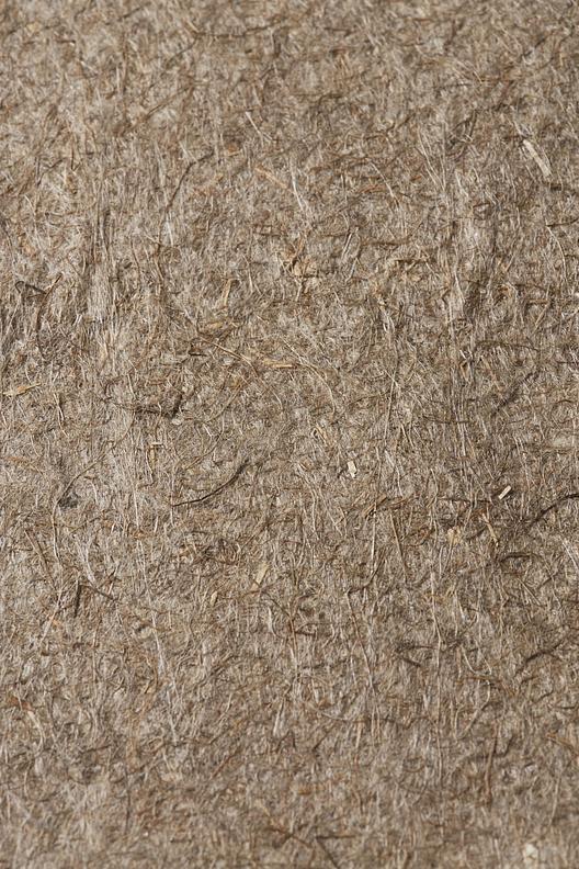 FIBRIMAT | L-FIBRIMAT-F300 - 300g/sqm
L-FIBRIMAT-F450 - 450g/sqm
Key Benefits: Lightweight, environmental footprint improvement, mechanical
performance, vibration dampening, aesthetics, 100% biosourced/biocompostable