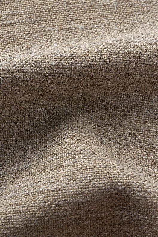 Gaspard pietra finish 2/3 | plaine weave mélange yarn, dense,  linen- wool mix, finsh " Pietra" and steamed 

