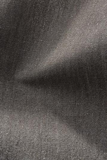 A420101/10 | Blend of crepe linen and worsted wool, changeant (shot effect), dry touch, compact, dynamic hand 


