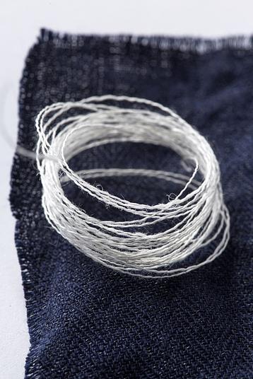 LINOX  Nm 20 | twisted yarn with steel, exists in raw natural colour and colours 