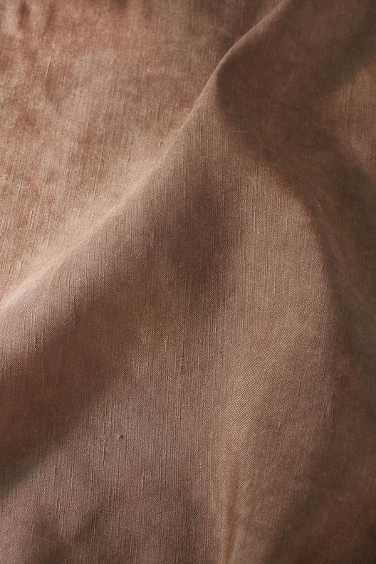 EBANO/OLD | Technical taffetas in linen and polyester, washed out mal tinto effect, precious shine. Responsible production, eco-friendly finishing, abel Detox Greenpeace. 