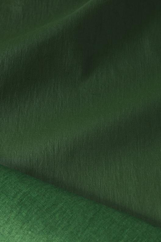 AMPARO/LCW/WR | Piece dyed plain weave, polyurethane coating, water repellent. 