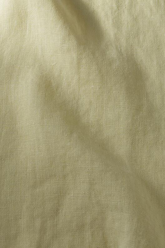 L964 baby moon-5739 Stonewash 140 R05 | Piece dyed, textured plain weave, stonewashed. The mill uses renewable electricity (self produced by solar panels), zero waste production, the mill invested in a low energy warehouse and office buildings, fleet electrification, etc...