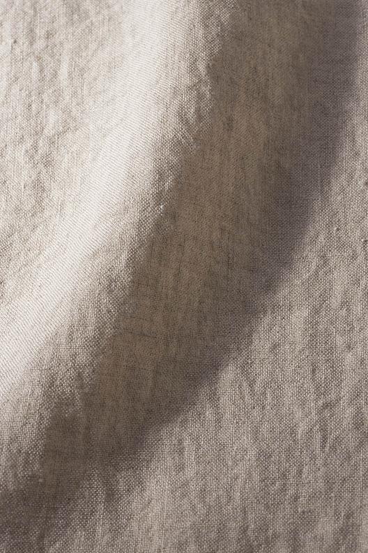 5989 ecru-0001 Stonewash 140 R05 | Stonewashed raw linen.The mill uses renewable electricity (self produced by solar panels), zero waste production, the mill invested in a low energy warehouse and office buildings, fleet electrification, etc...