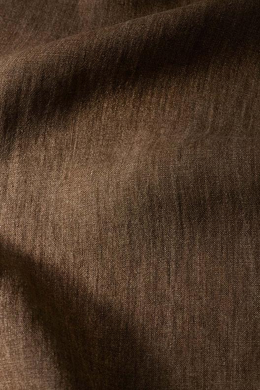 DUCADEL | Collection Ospiti del Mondo. Délavé effect yarn dyed fabric with plain weave structure.