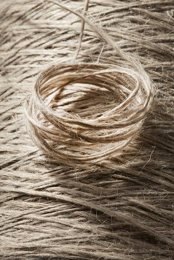 Stoppino Nm 1,2 - 5 LINO | Flax rovings from TEX 200 to TEX 830 compatible with weaving, infusion, RTM, compression and pultrusion, for thermoset and thermoplastic matrices.