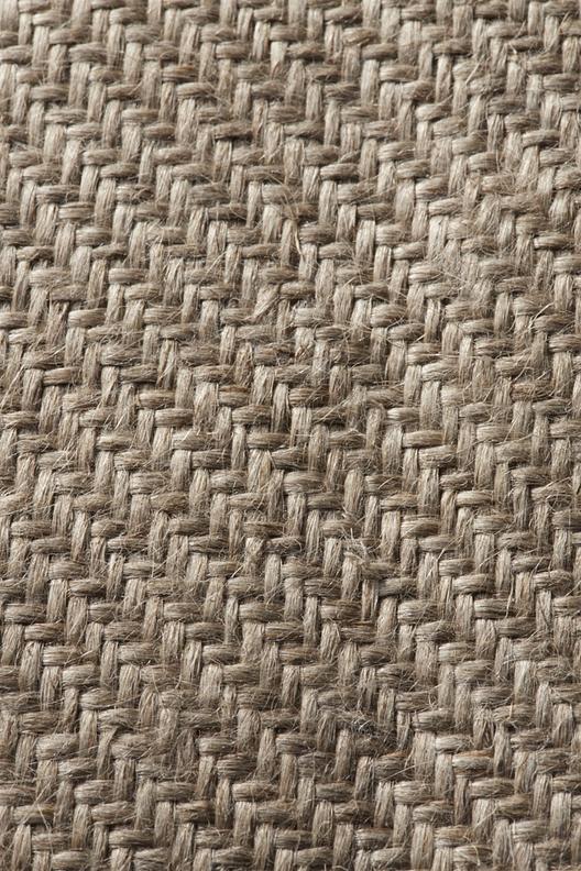 HEMP TWILL | Hemp twill 2/2 340 g/m² fabric compatible with infusion, RTM, compression and thermoset or thermoplastic matrices.



