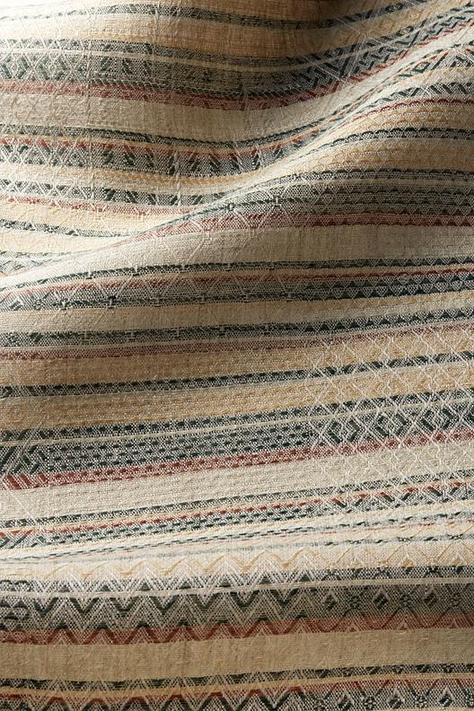 1CJLEG15 69722 VA1 JACQUARD LEGGERO | Jacquard rayé géométrique. 