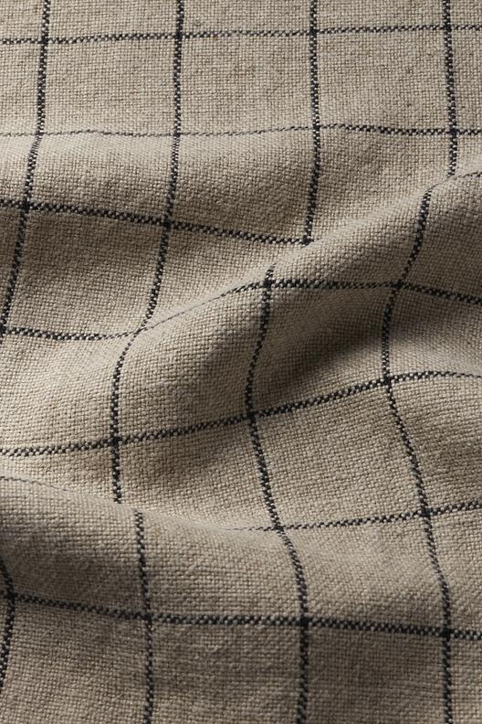 P352 CHECKED 0014 STONEWASH | Windowpane check, thick yarn canvas, soft and supple touch. Stock service 