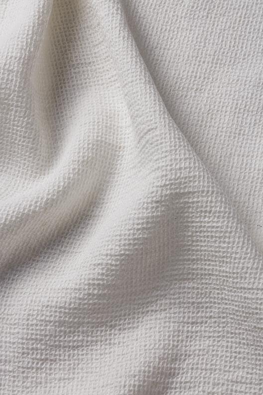 ETIENNE | Honeycomb with washed finishing, available also in yarn dyed. Accessories and home linens. STOCK SERVICE.