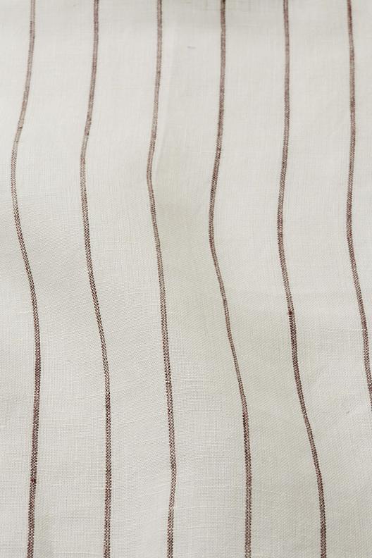 26F72 16/1 | Suiting stripe, plain weave, crisp and springy hand 