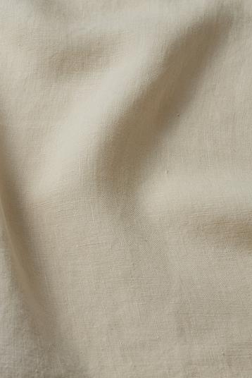 HE400056HH5LF0000P Alma | Piece dyed plain weave, sand wash finishing 