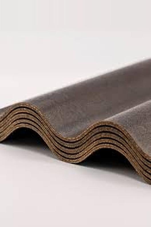 BastWave™ | Corrugated Bio-Composite Panel. Blend of hemp fibres and bio-resin, it delivers high structural rigidity with a naturally low carbon footprint. For exterior cladding or interior installation.