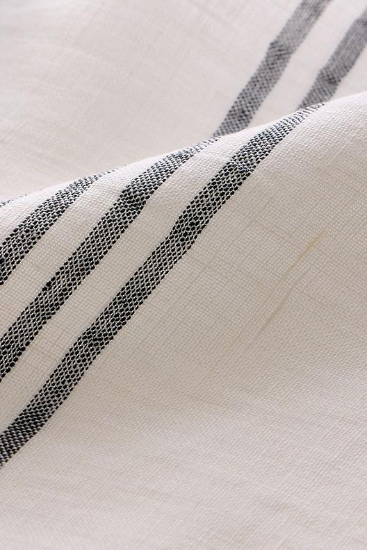 CAP FERRET ANTHRACITE | airy semi transparent plain weave, placed navy stripe , soft and supple touch, large width