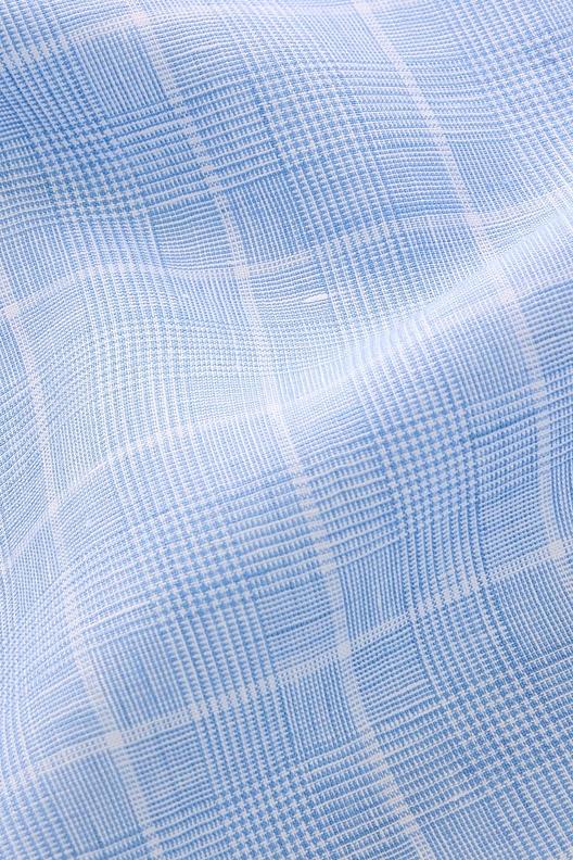 Li100 057 YY 262 135 D | Yarn dyed, Prince of Wales, Minimum of quantity 1 roll +/- 50 m