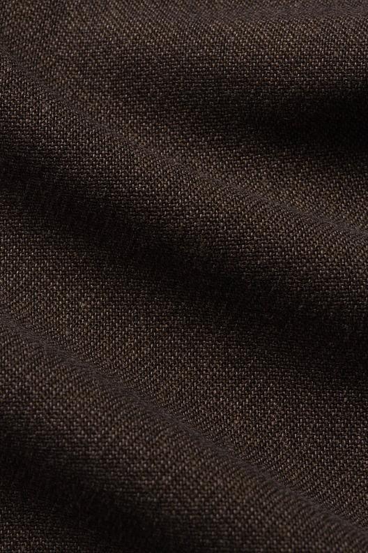 TCE425/F1 Col:001 Liana | Toile teint fil, fil mouliné, souple. 
Production eco-responsable : trajectoire de reduction de la consommation d'energie. energies renouvelbles à 65%, incluant des panneaux solaires pour la production en propre. Eaux usées réutilisées en interne à 54%
> certif FCL Lenzing ??