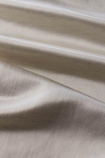 GL71116 | Ecru satin with Cupro and cotton, OCS on request, ecru with linen in natural colour fluid hand, glazed, shiny surface, cool touch, 