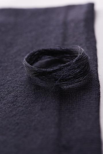 COCCOLA | ultra thin yarn, cashmere blend 
ex jersey, gauge 18