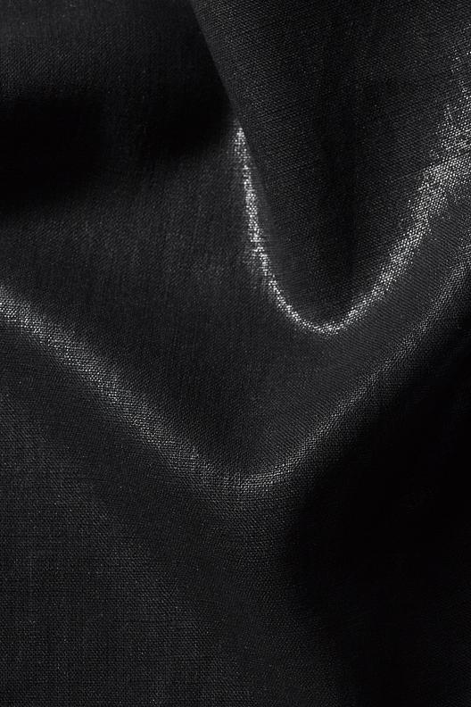 41263T/MIRROR | coated Linen, shiny "frosted" look
100% renewable electricity (including self-produced with solar panels)



