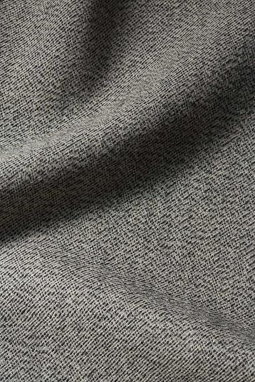 GELDOF20/A | Mouliné yarn, twill weave, washed, RWS wool mix, fashion and homewear.
100% renewable electricity (including self-produced with solar panels)
